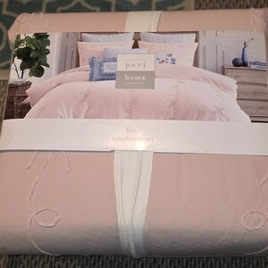 Blush Comforter Set